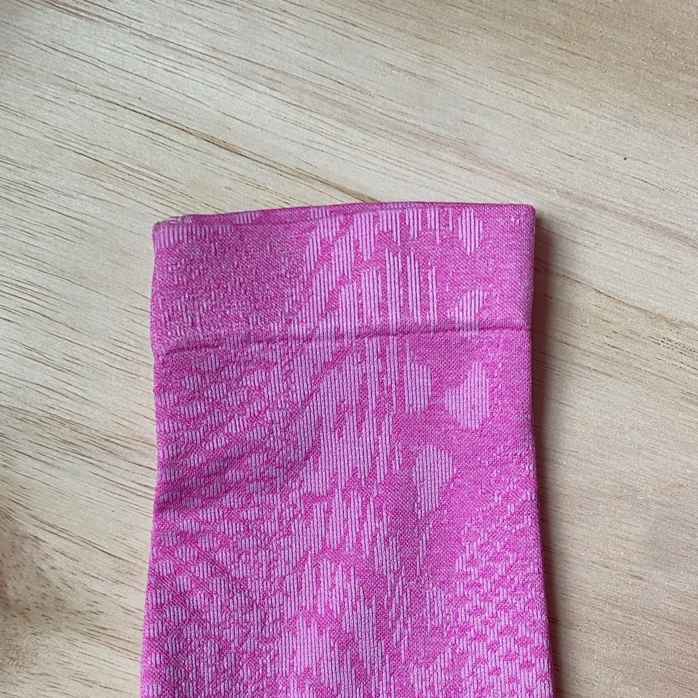 ADAPT ANIMAL X WHITNEY SEAMLESS LEGGINGS - Picture 6 of 13